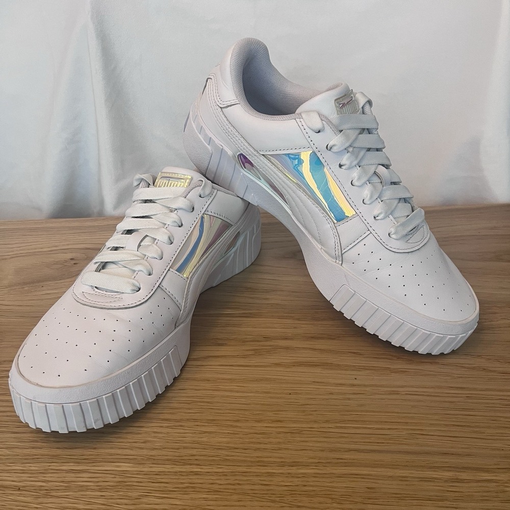 PUMA Cali Glow White Iridescent Sneaker‎ Shoe VGUC Women's US 8.5 Athletic